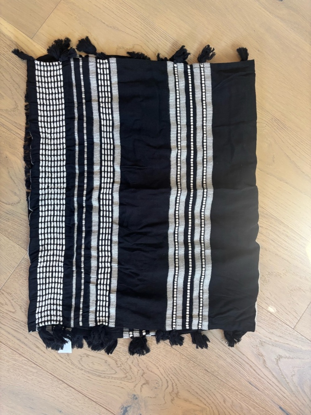 Stella & Dot Black and White Fringe Scarf
